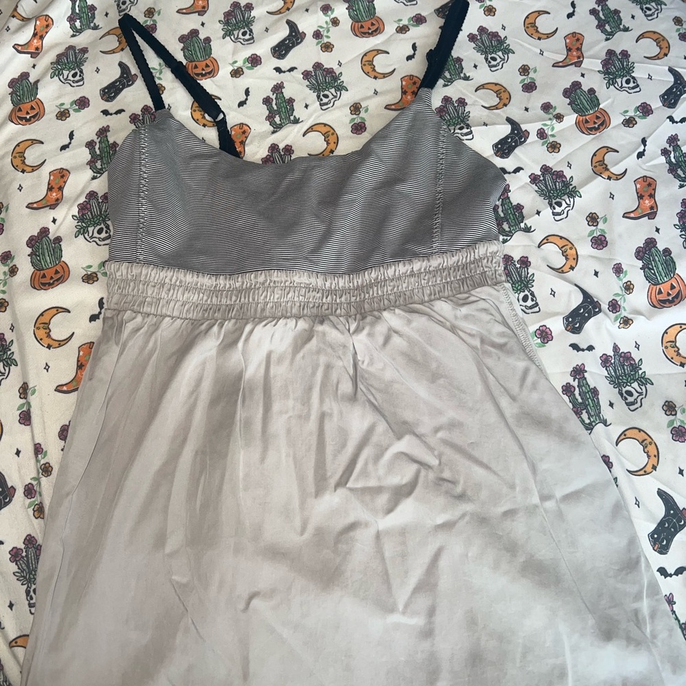 Gray and Black Spaghetti Strap size 6 Lululemon